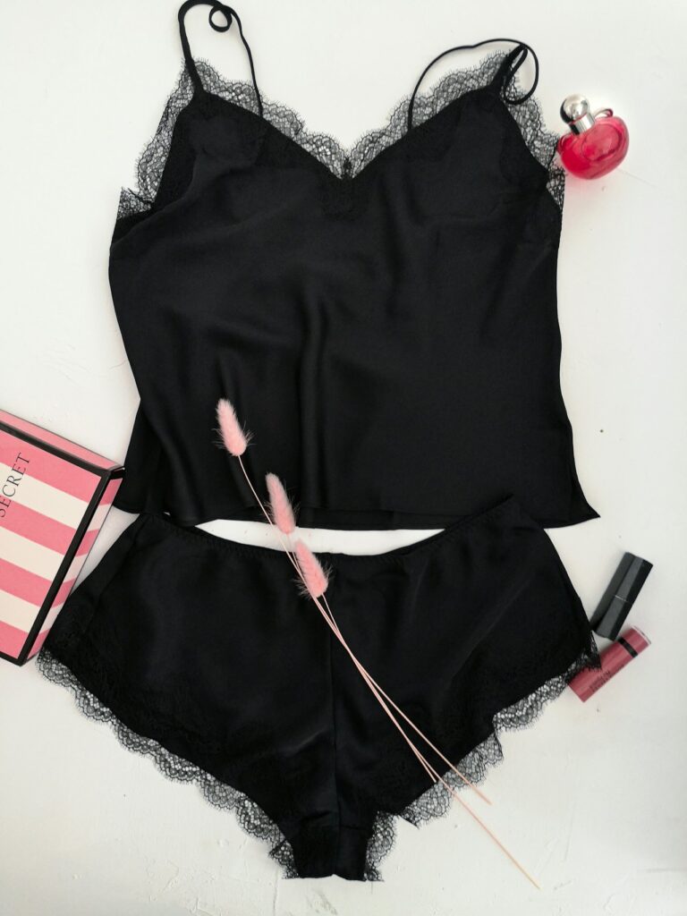 Push-Up Plunge Chemise
